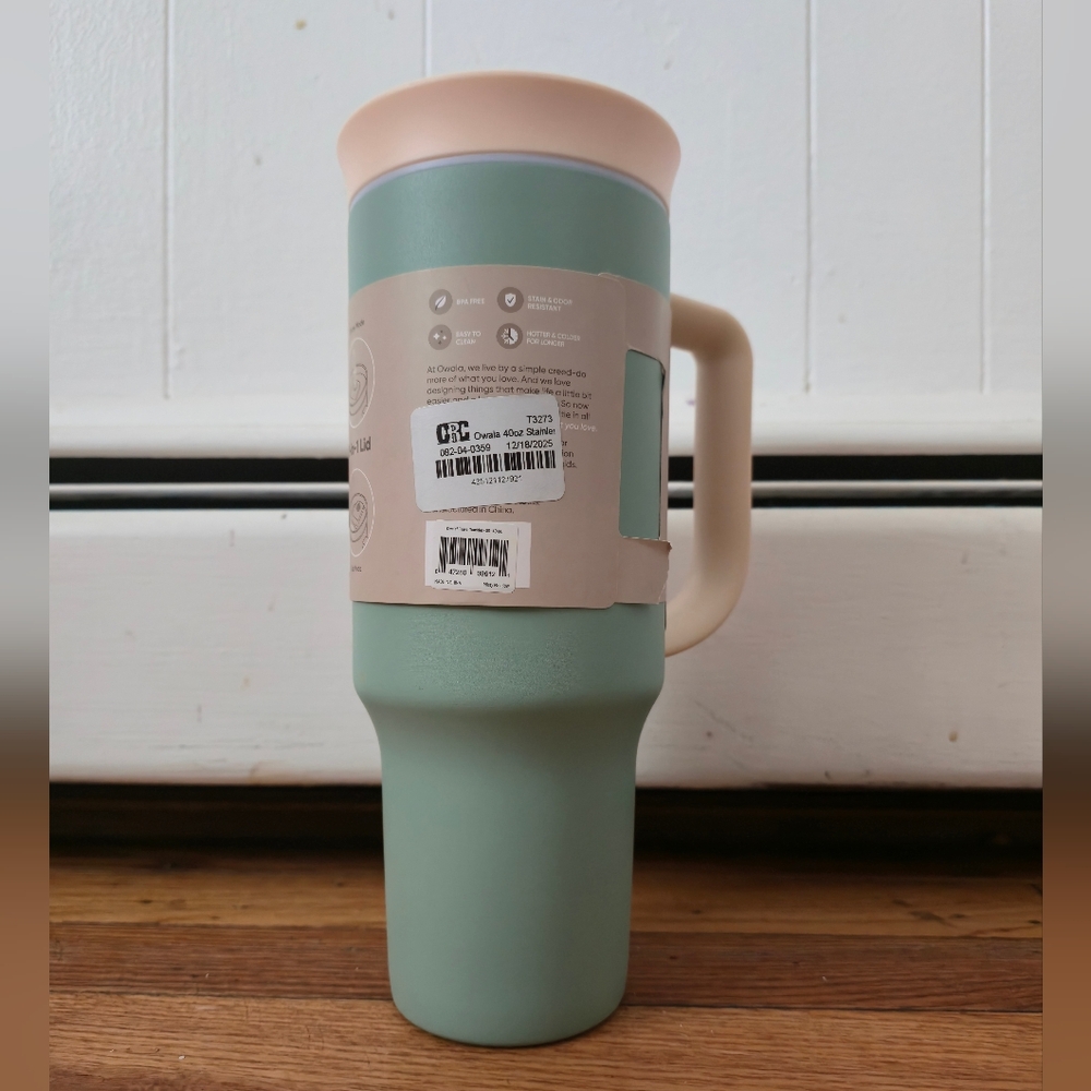 Owala 40oz Straw Stainless Steel Tumbler - Misty Meadows - Picture 3 of 5